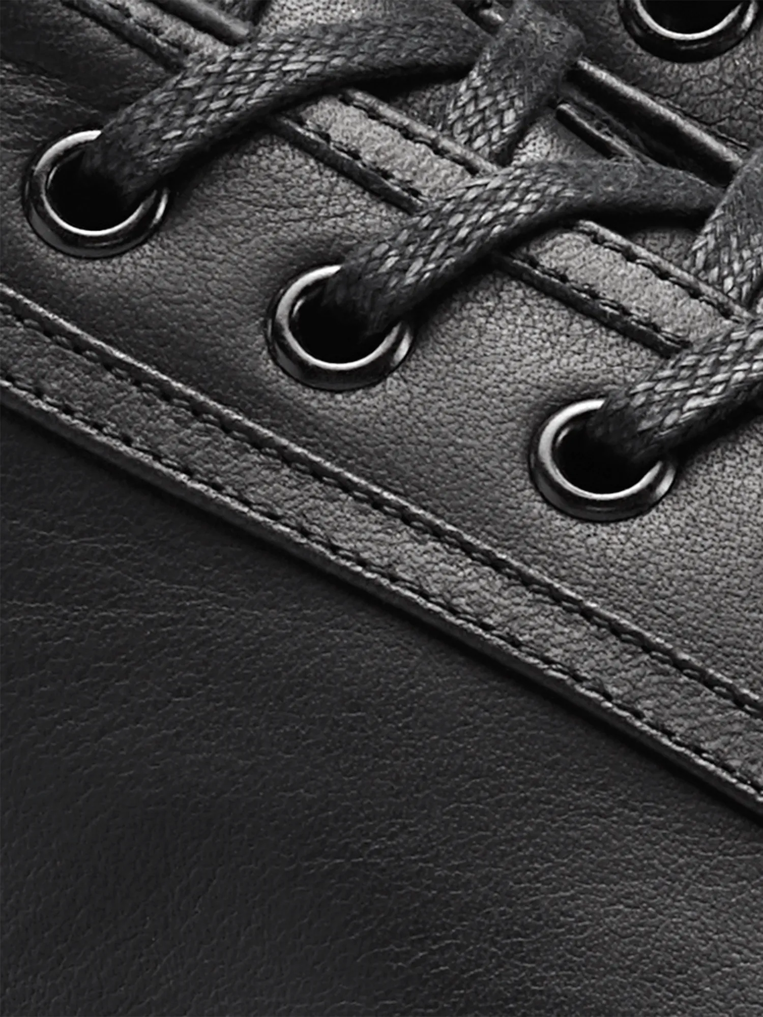 Torino in Onyx sold by Koio product image thumbnail 5