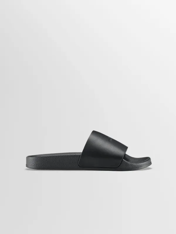 Elba in Night sold by Koio