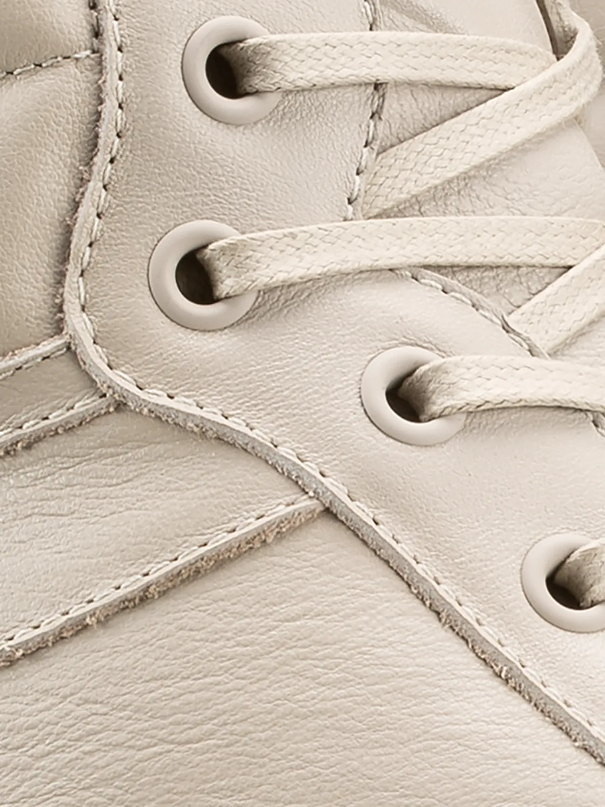 Primo in Limestone sold by Koio product image thumbnail 5