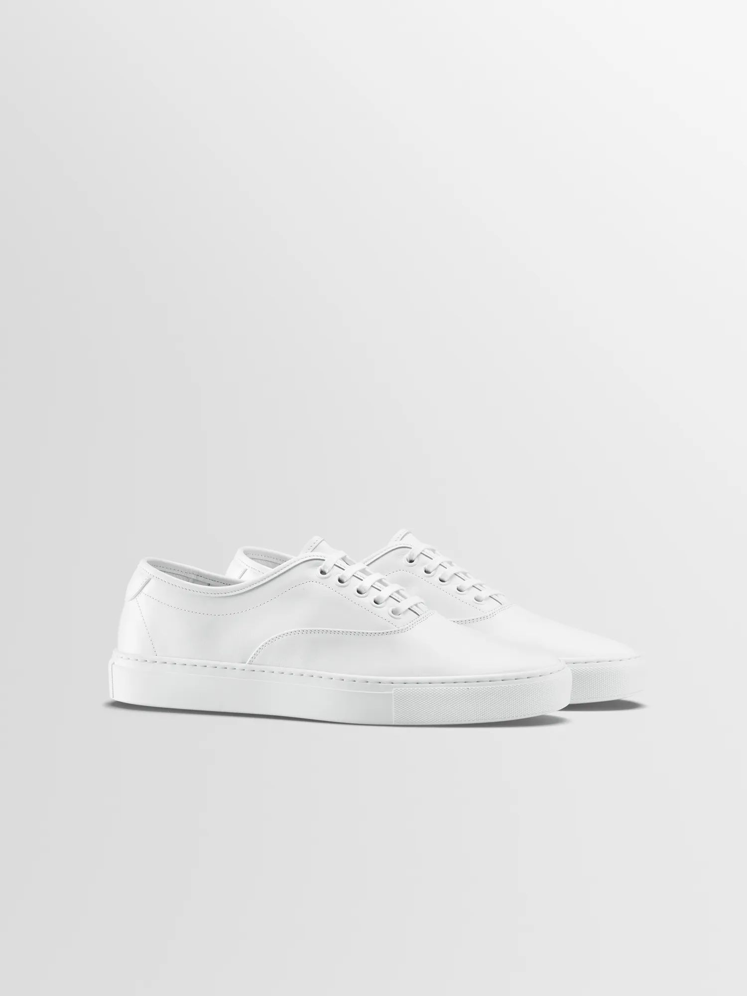 Portofino in Triple White sold by Koio product image thumbnail 2