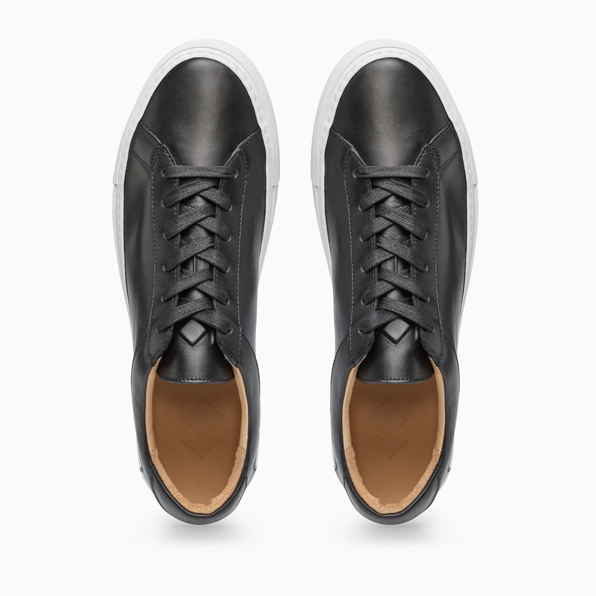 Capri (1st Gen) in Onyx sold by Koio product image thumbnail 3