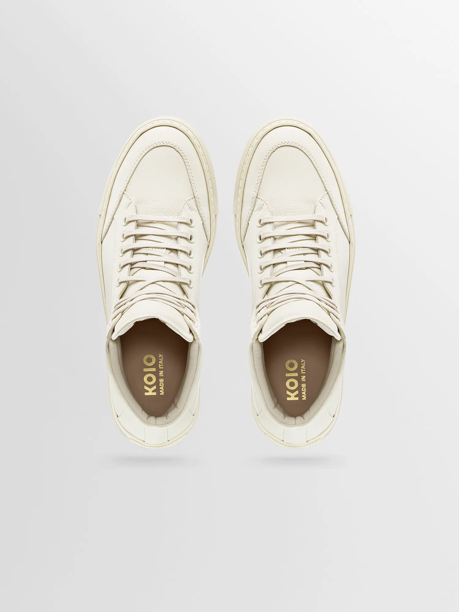 Primo in Antique White (1st Gen) sold by Koio product image thumbnail 3