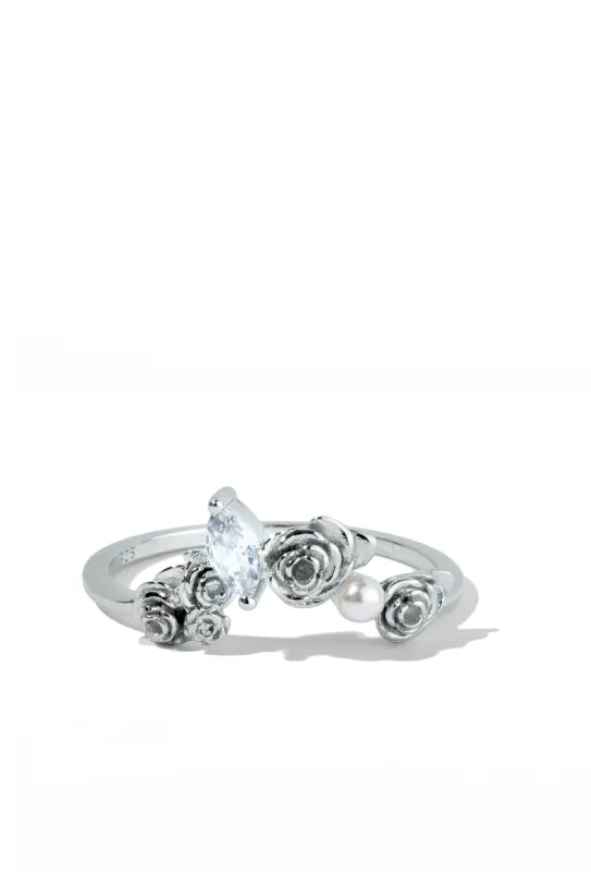 Rosette | Sterling Silver Ring sold by Oomiay