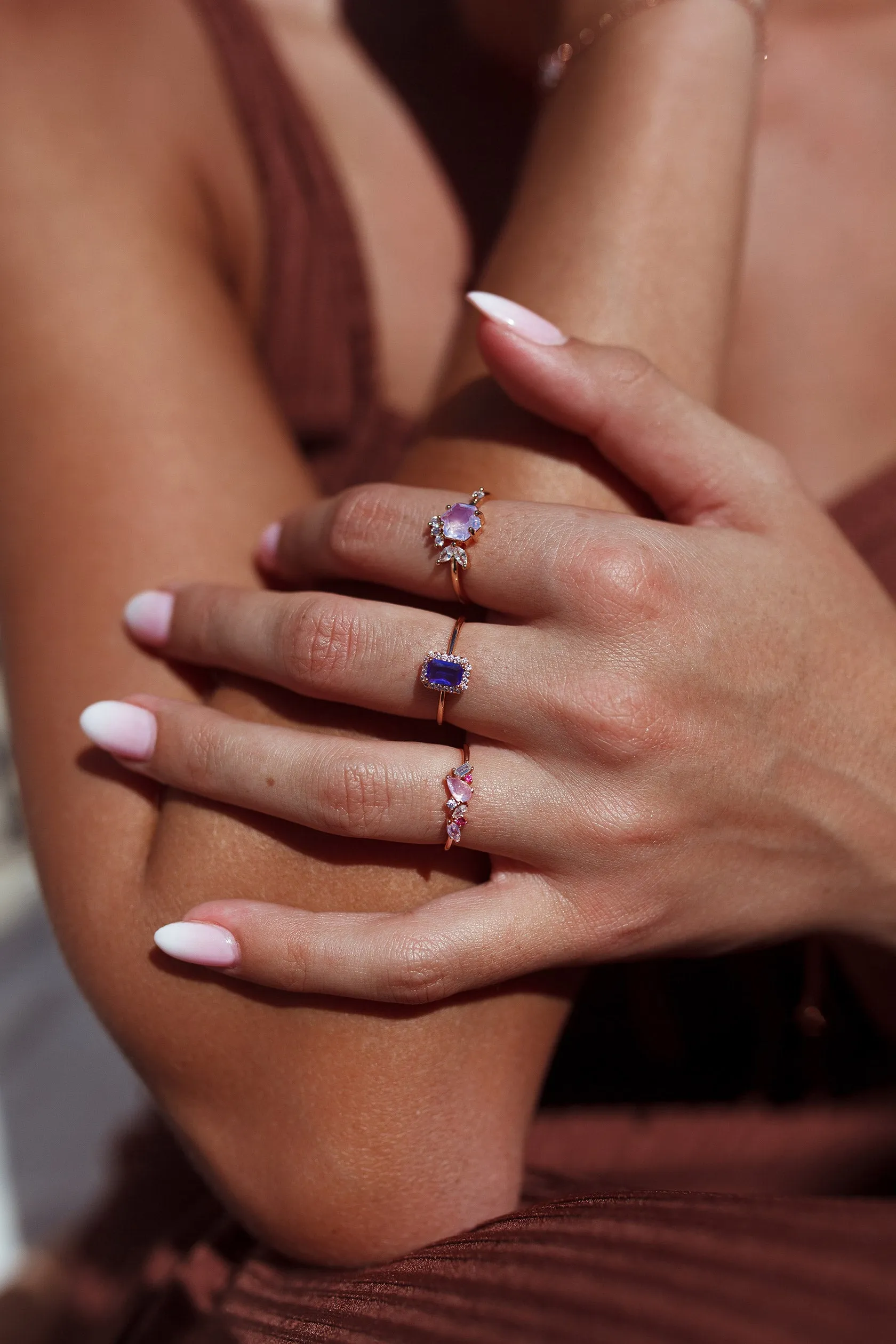 Socialite | Gold Sealed sold by Oomiay product image thumbnail 2