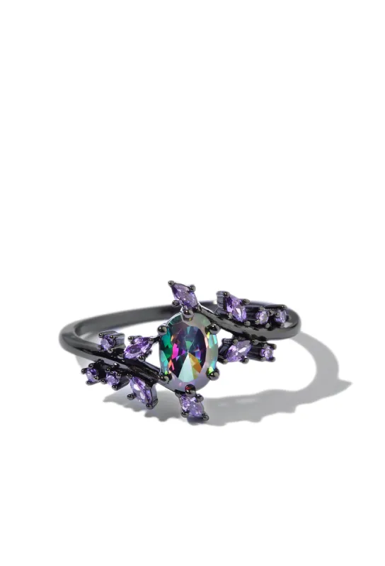 Thorn Ring sold by Oomiay