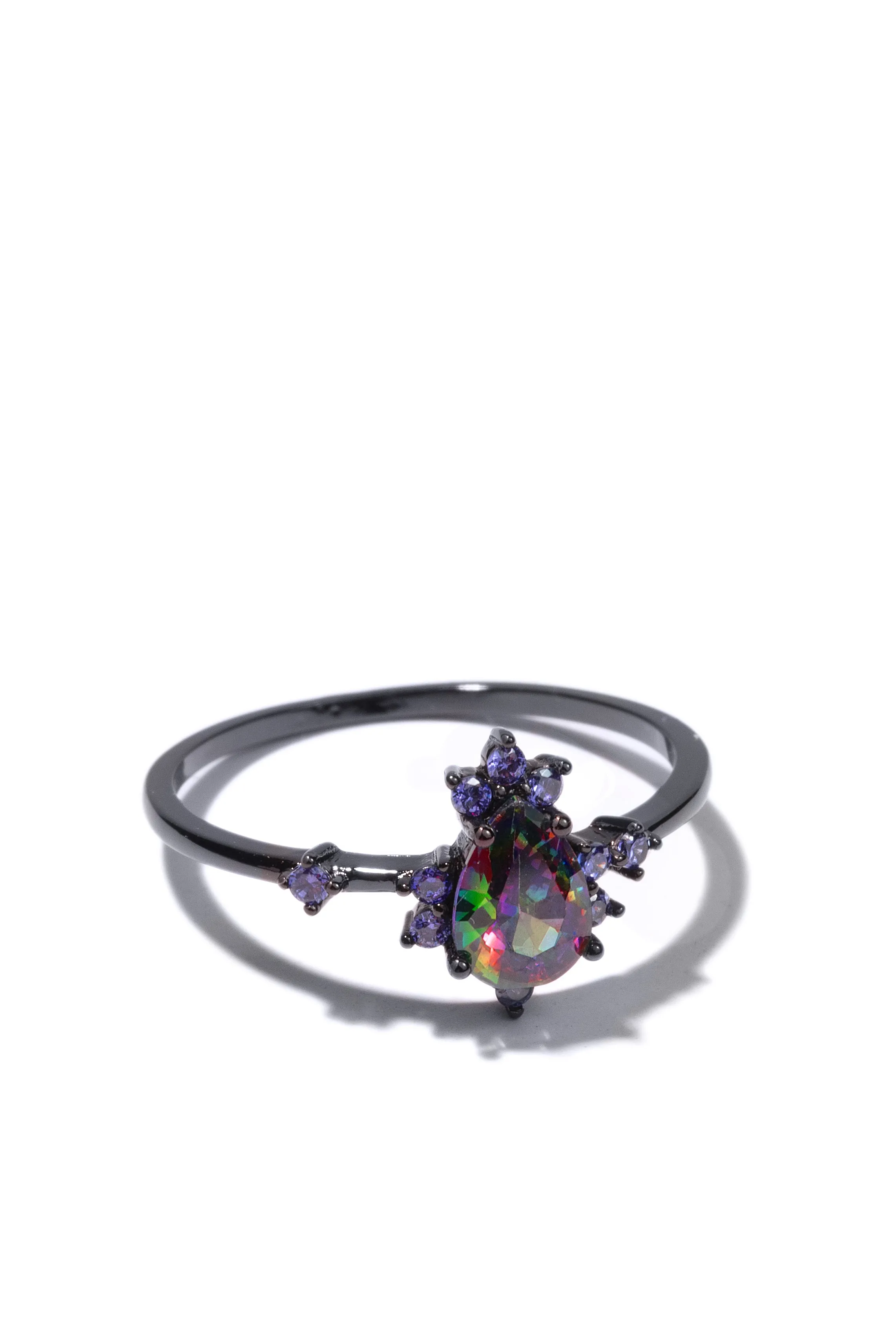 Cobra Ring sold by Oomiay