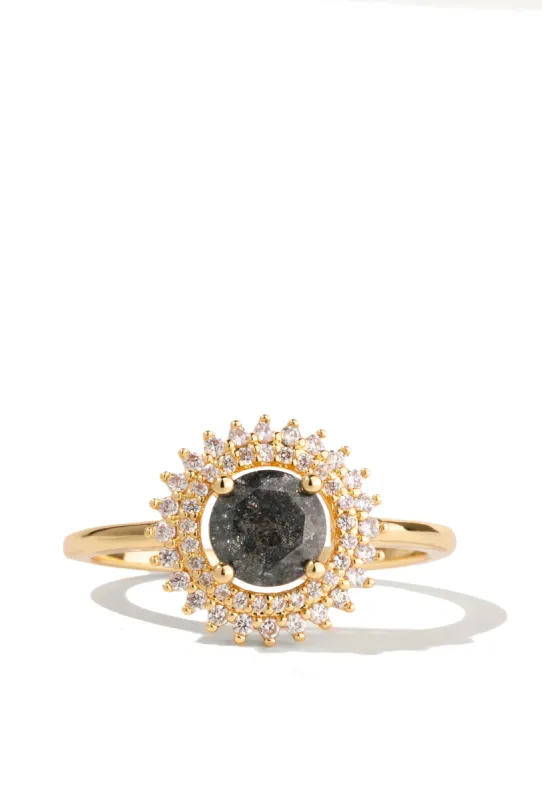 Art Deco Ring sold by Oomiay