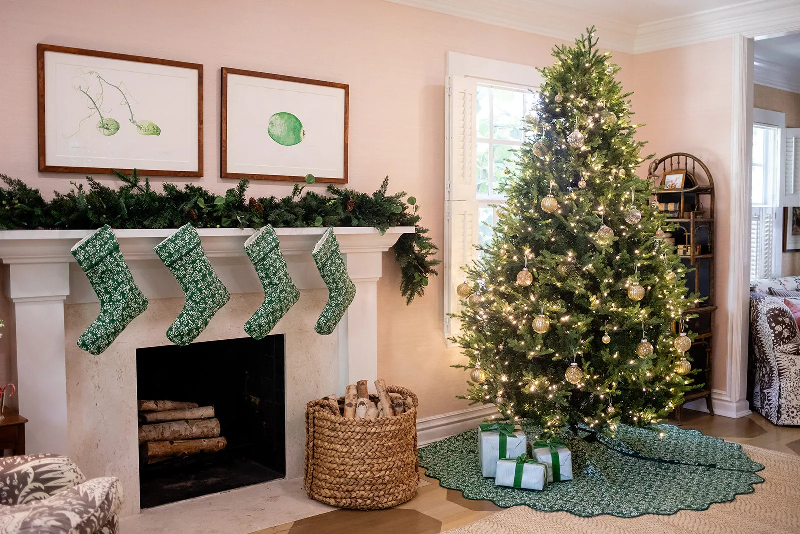 Pine Petite Fleur Tree Skirt sold by Julia Amory product image thumbnail 3