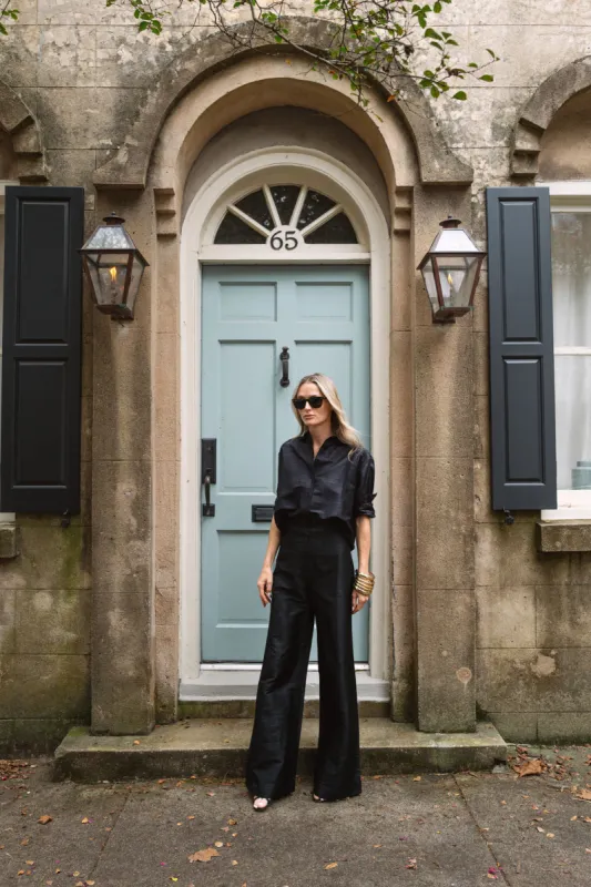 The Carolyn Shirt Dupioni - Noir sold by Julia Amory