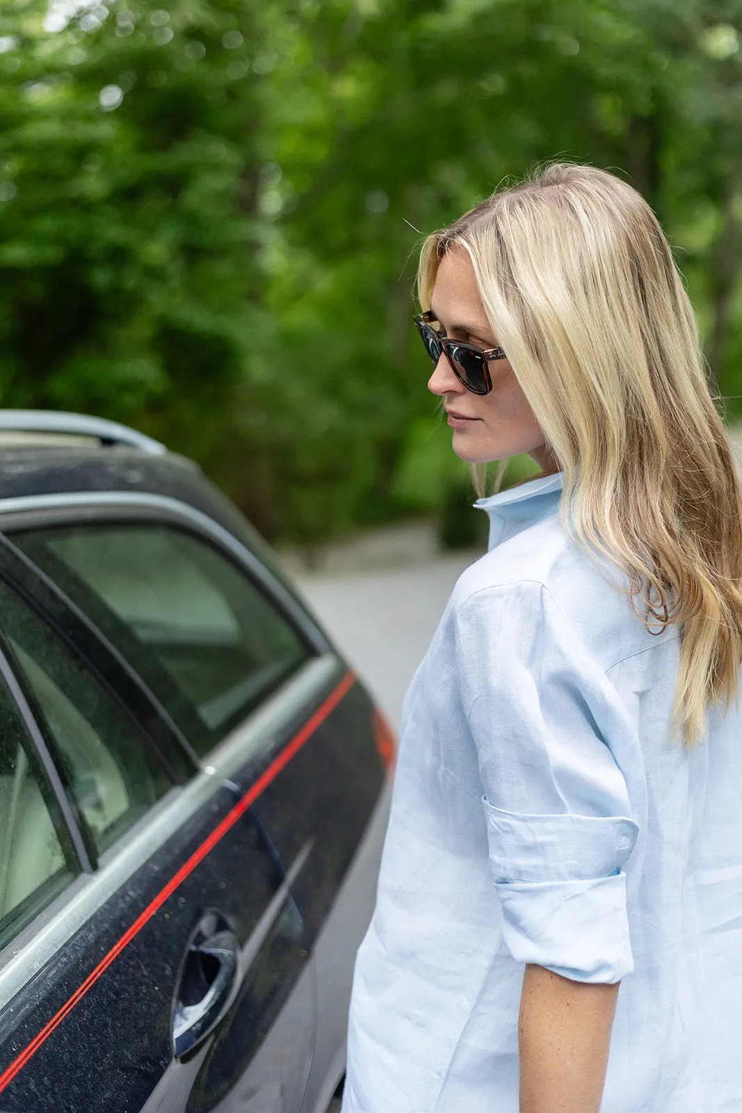 Halsey Linen Shirt - Gracie Blue sold by Julia Amory product image thumbnail 4