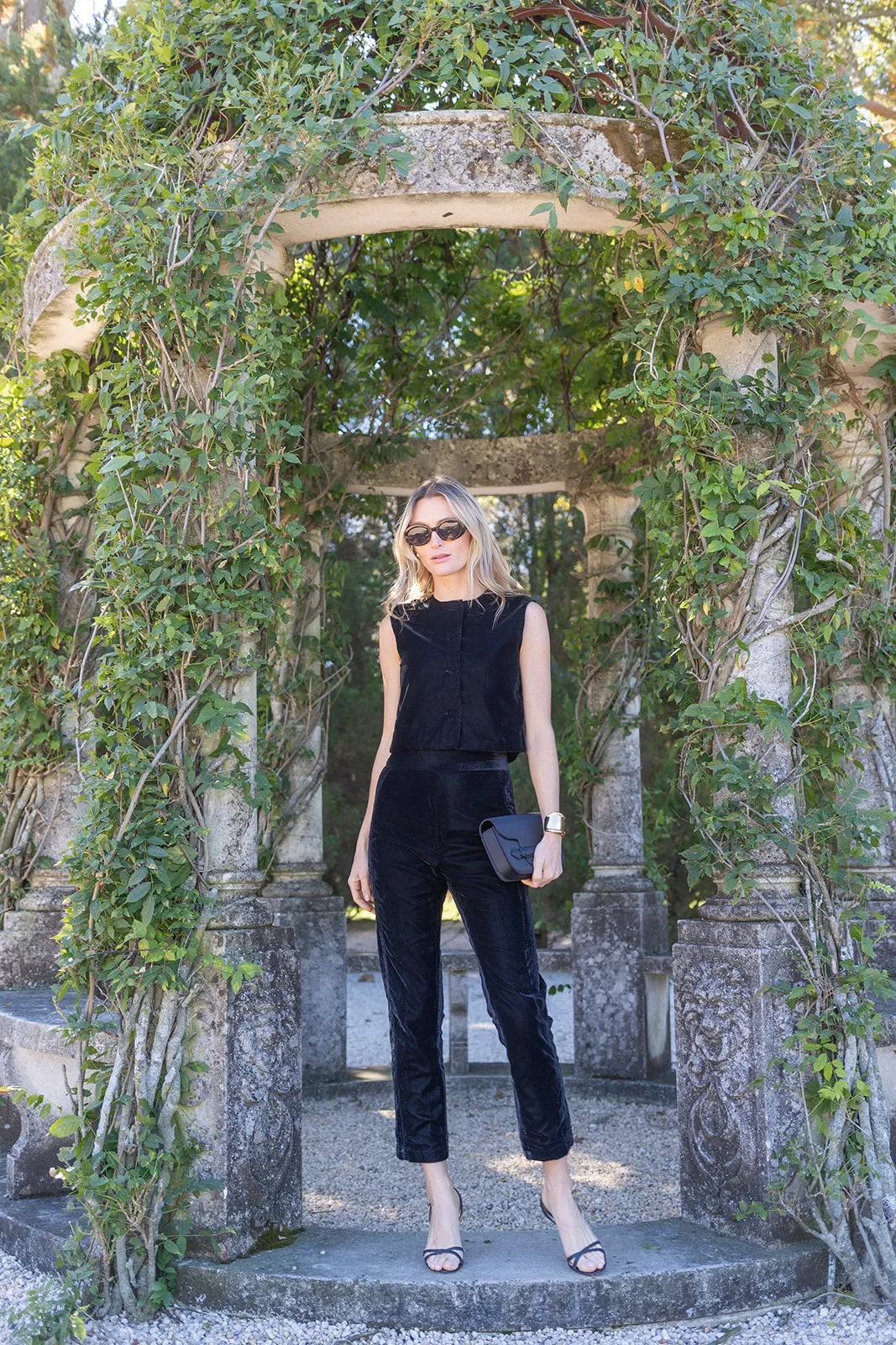 Jackie Pant Velvet - Noir sold by Julia Amory product image thumbnail 3