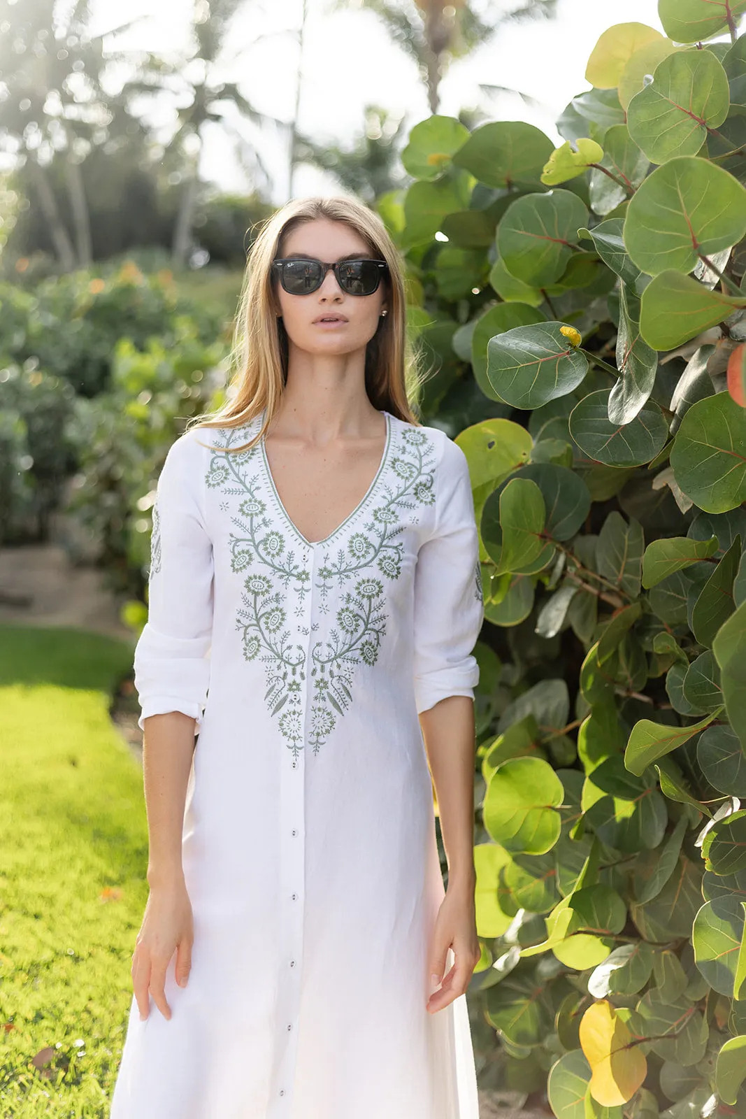 AERIN X JA Chloe Caftan - Blanc sold by Julia Amory product image thumbnail 2