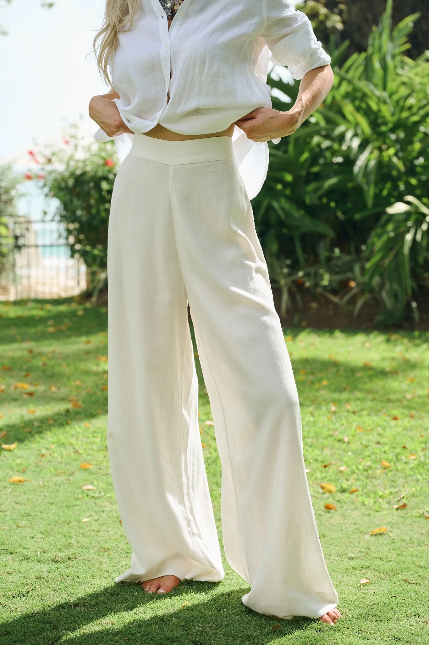 Ivy Pant Linen - Ivory sold by Julia Amory product image thumbnail 2