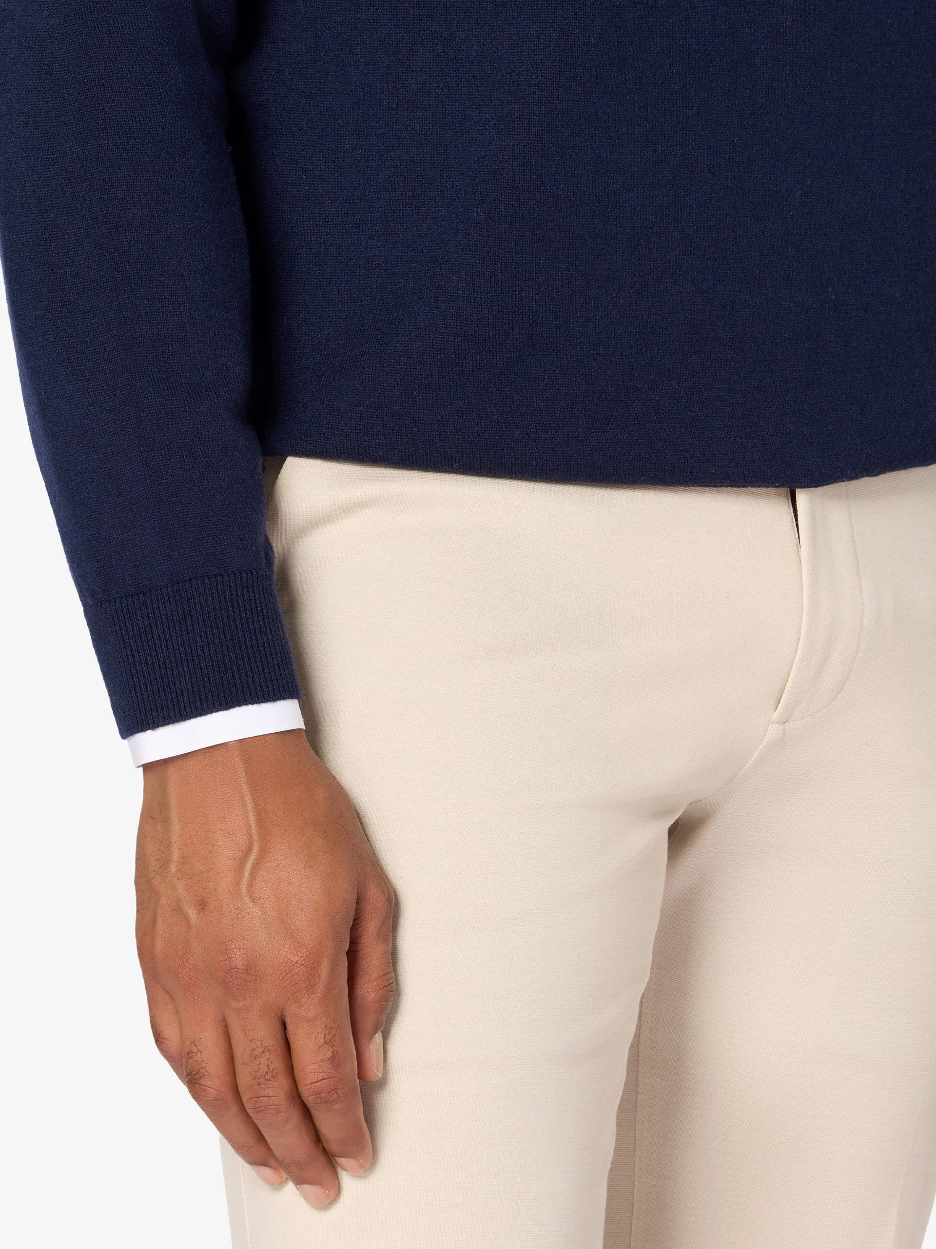 xSweater Merino V-Neck Midweight - Navy sold by xSuit product image thumbnail 4