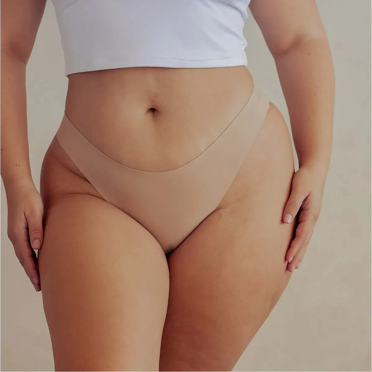 Mid-Waist Seamless Hipster Panty sold by Pinsy product image thumbnail 4