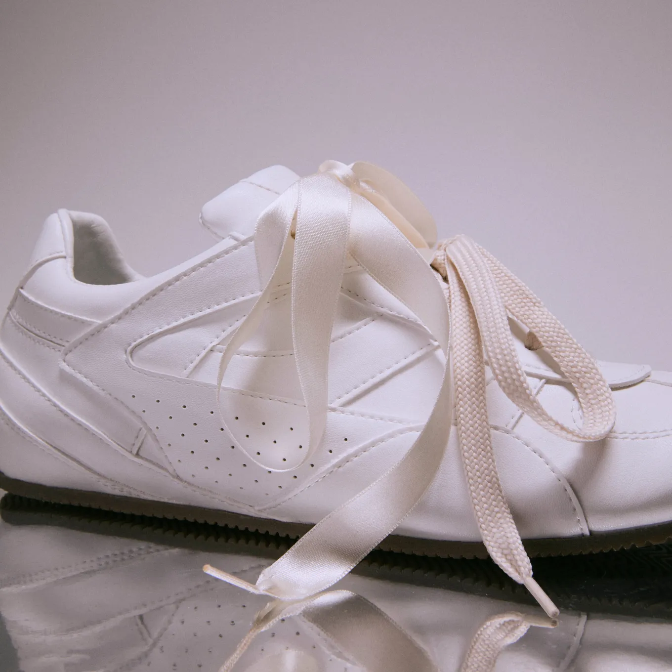 Men's Driver | White sold by Thousand Fell product image thumbnail 5