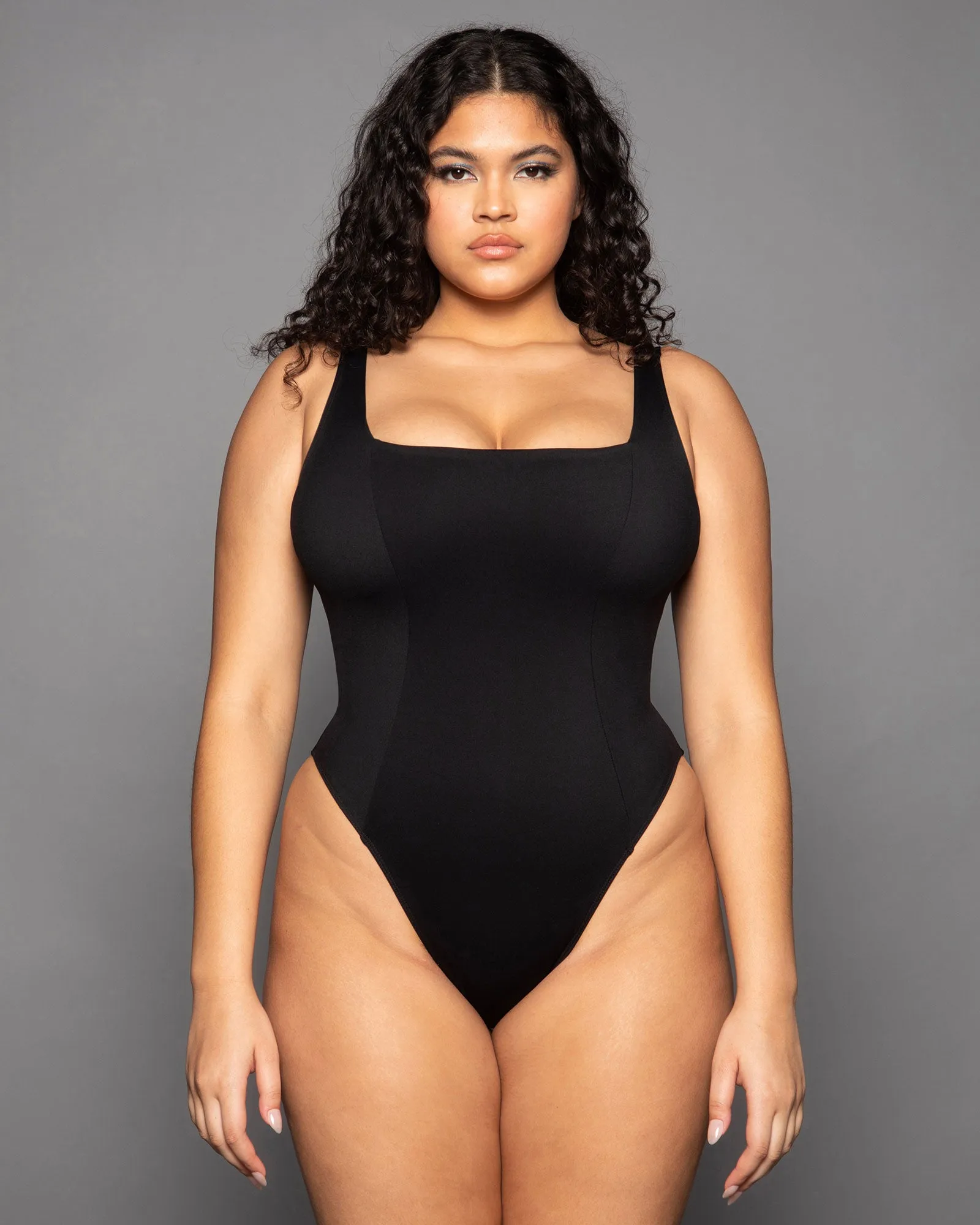 Hi Cut Squarey - Black sold by TA3 product image thumbnail 4