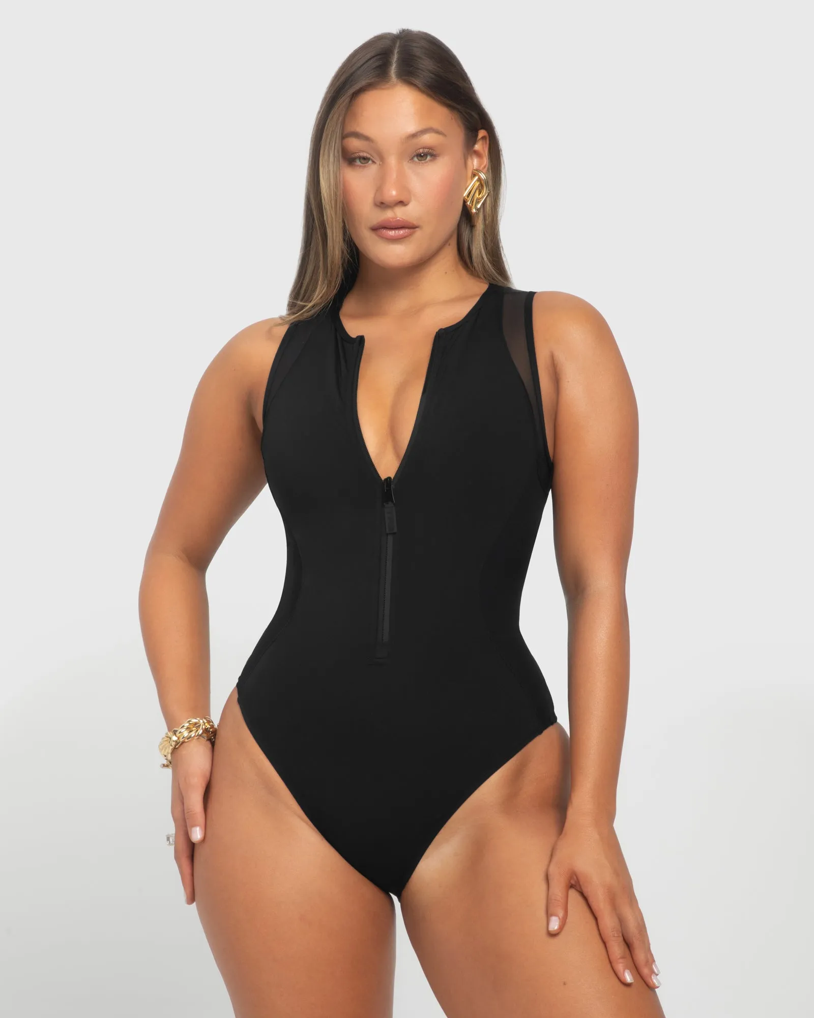 Crewneck Sleeveless Surfy - Black/Black Mesh Contour sold by TA3 product image thumbnail 2