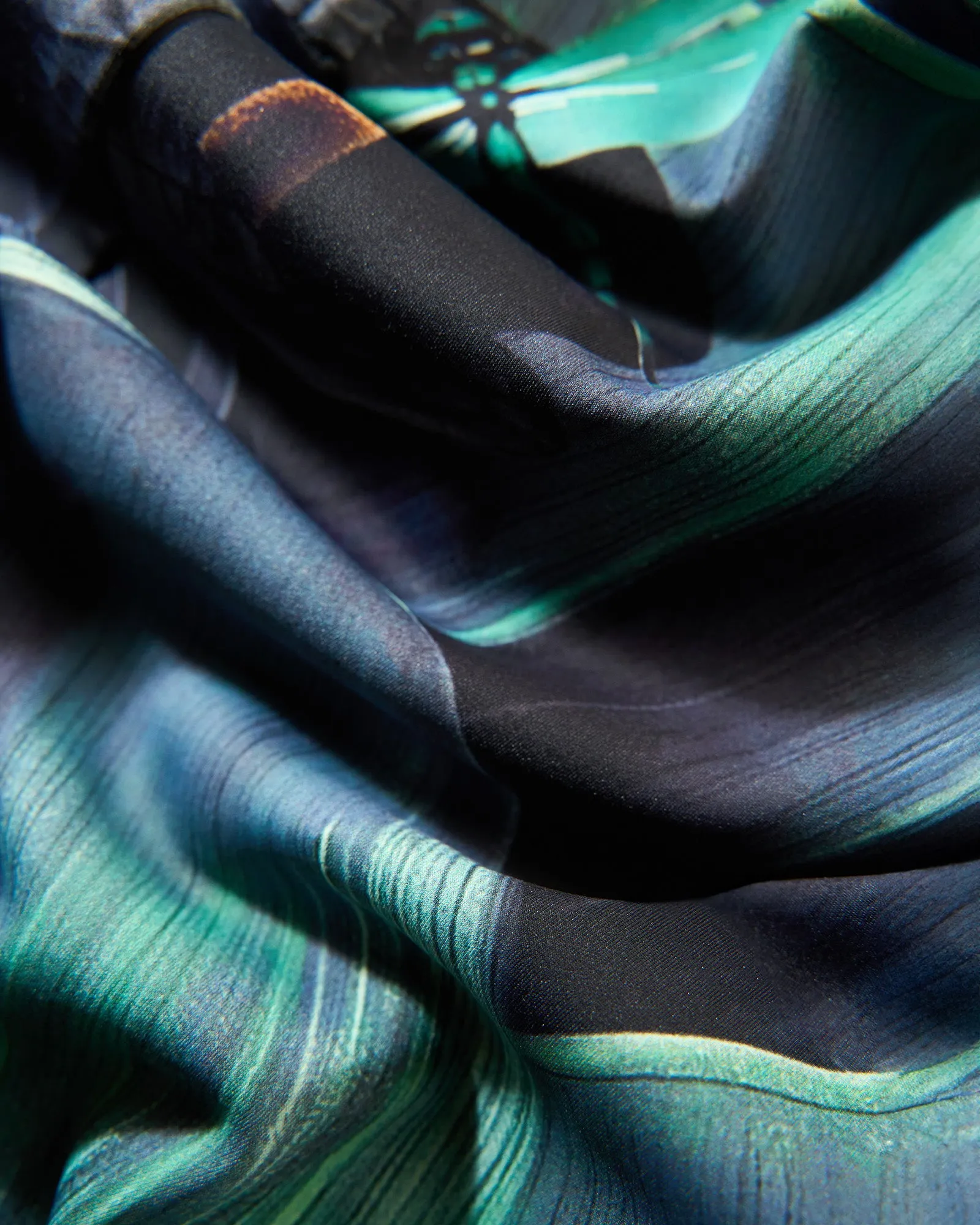 Seamed Lushy Midi Dress - Frame Black Lily sold by TA3 product image thumbnail 2