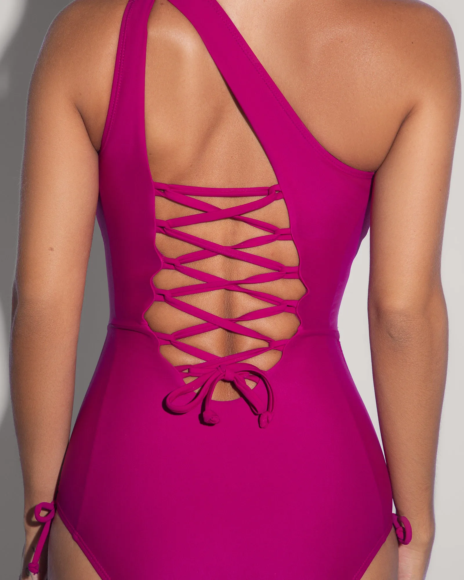 One Sidey Keyhole - Berry sold by TA3 product image thumbnail 4