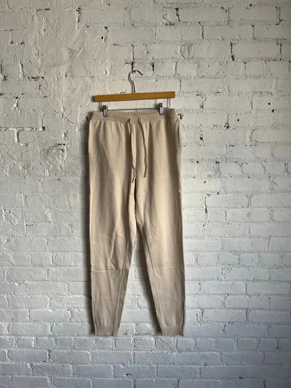 One of One / Feather Organic Cotton Knit Full Fashioned Pants Shell sold by Alex Crane