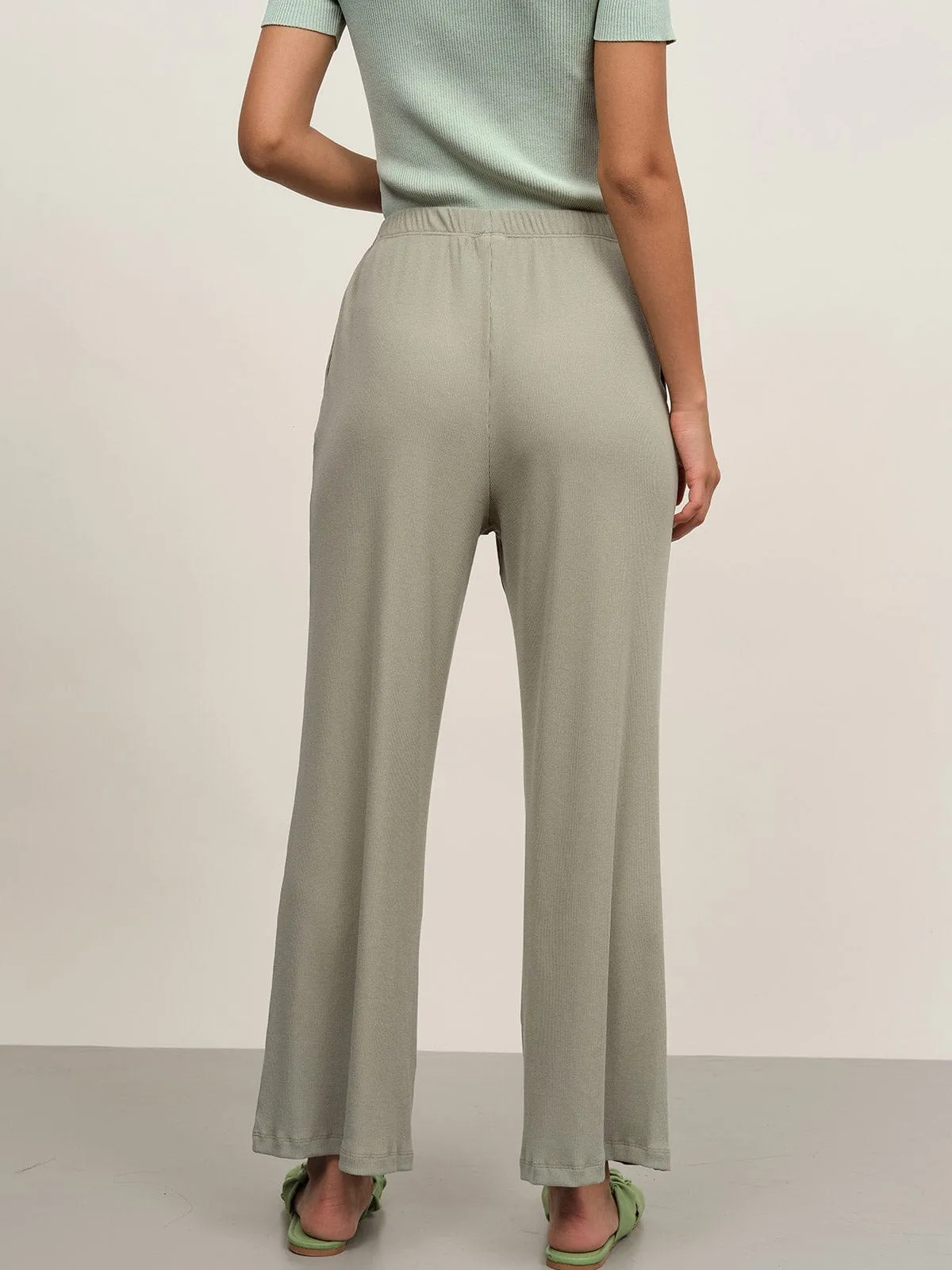 Ribbed Pocket Cotton Straight Pants sold by BERLOOK product image thumbnail 4