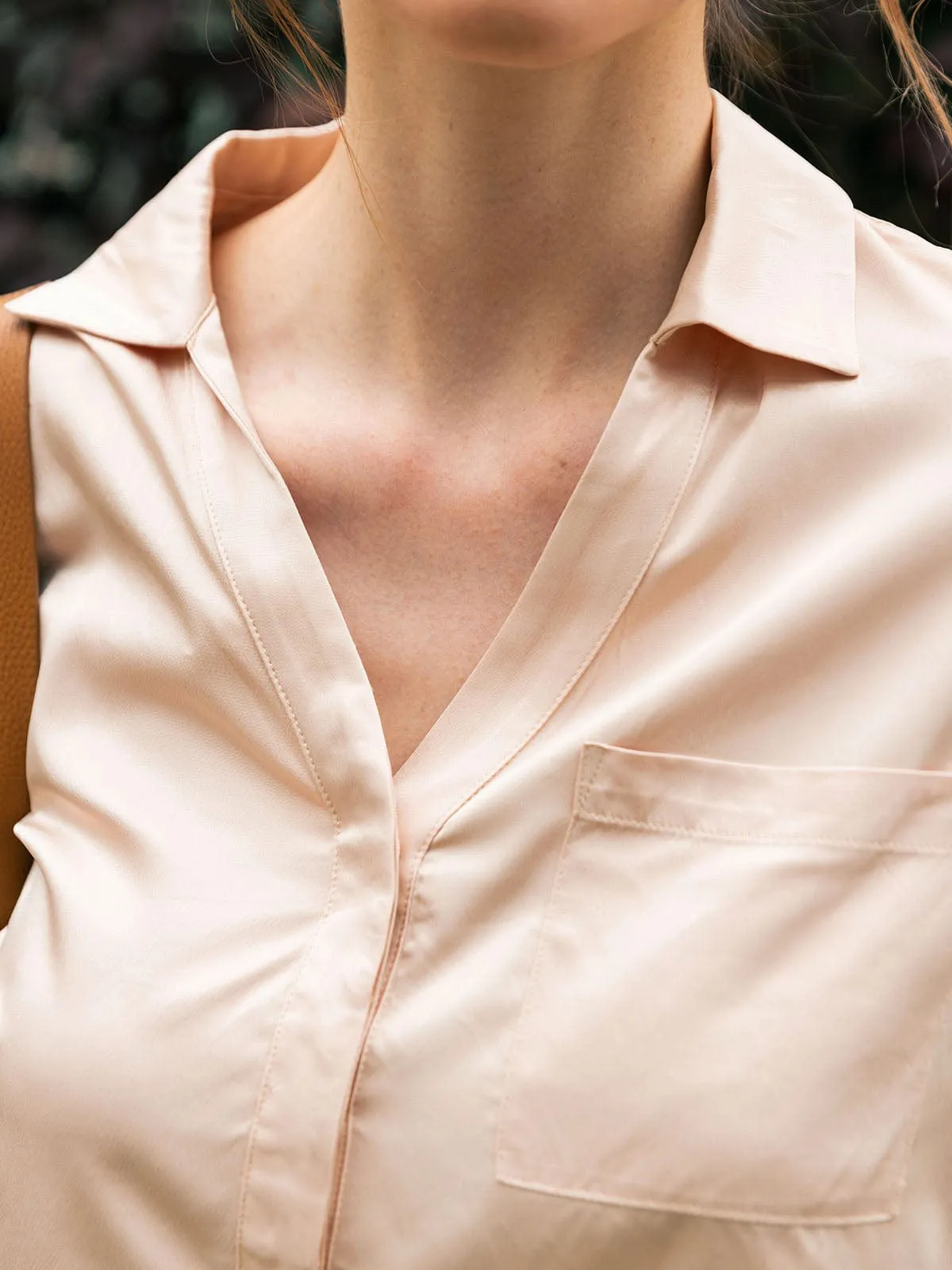 Pocket Viscose Crop Blouse sold by BERLOOK product image thumbnail 2