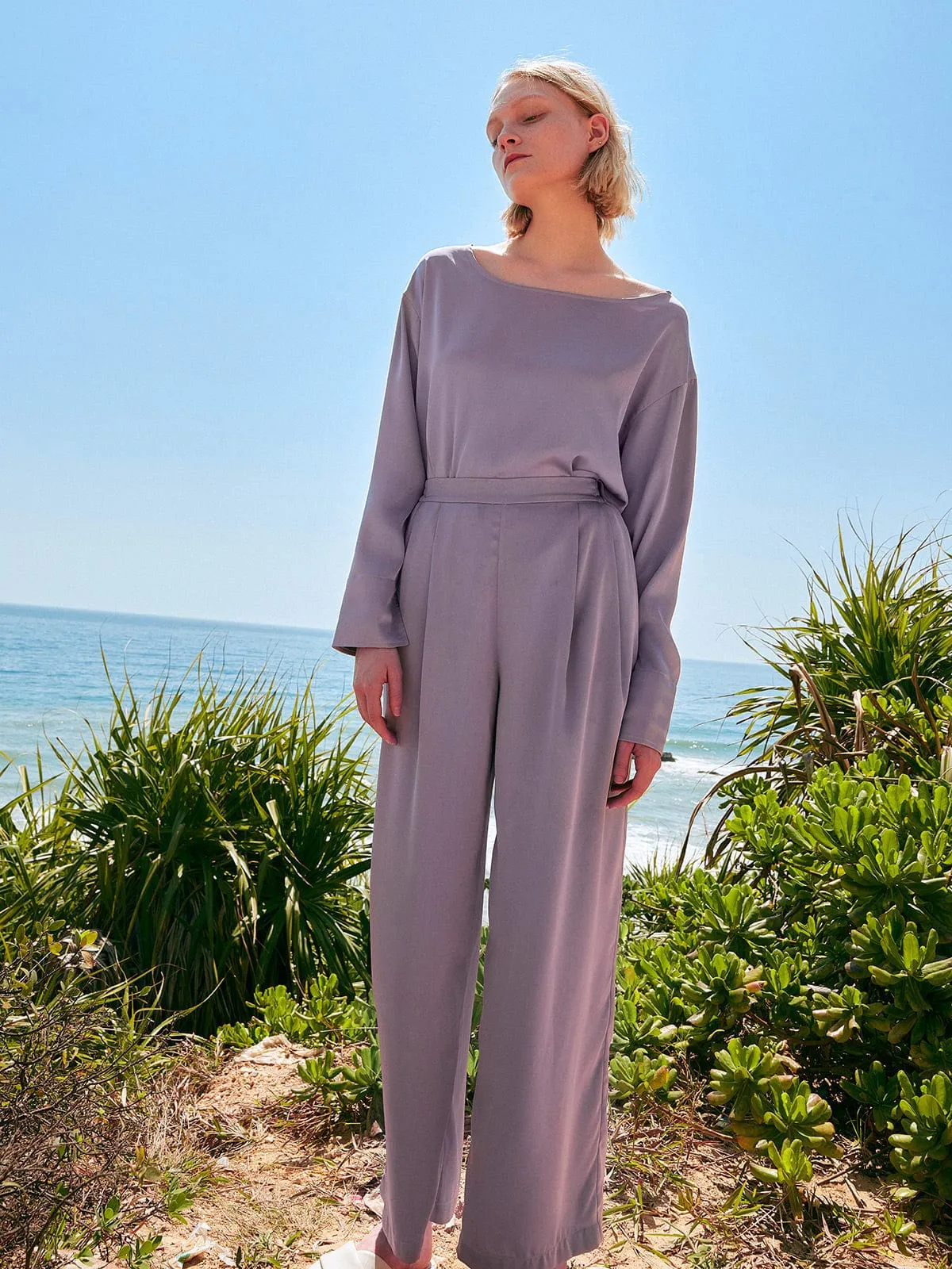 Solid Side Split Blouse sold by BERLOOK product image thumbnail 2