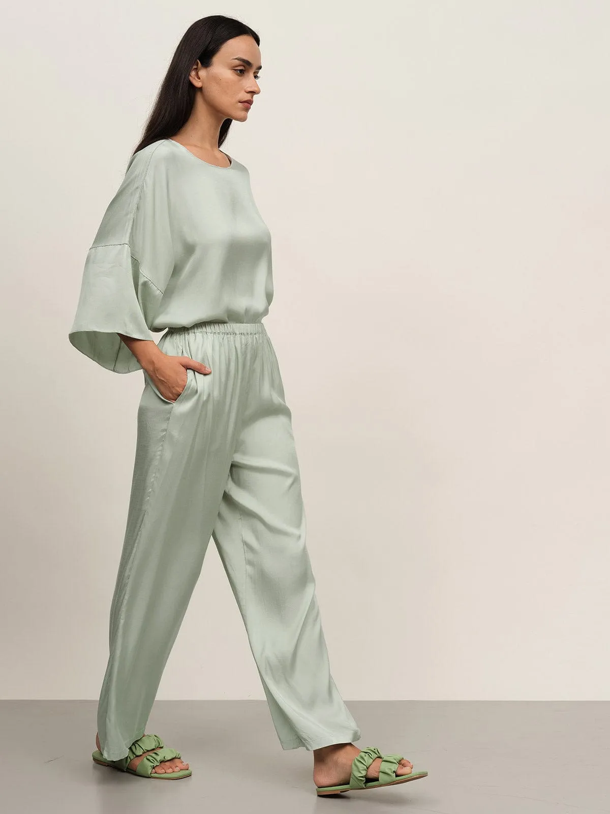 Solid Pocket Straight Pants sold by BERLOOK product image thumbnail 2