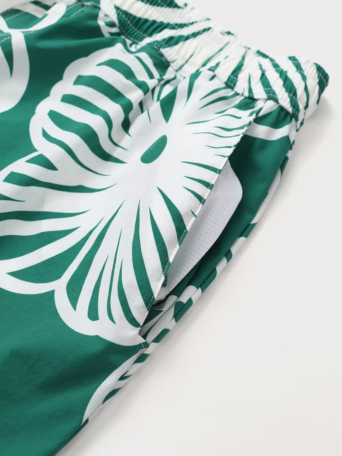 The Grass Green Beach Men's 5" Swimming Trunks sold by BERLOOK product image thumbnail 5