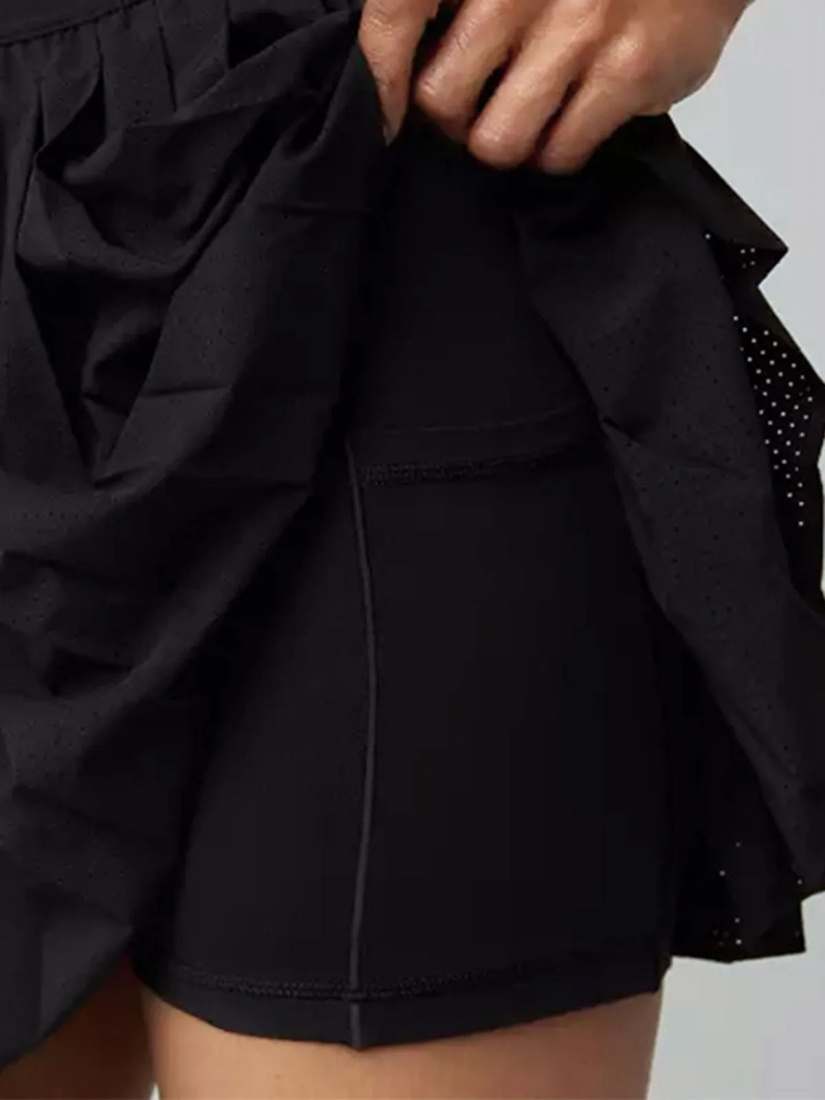 Black Contrast Pleated Tennis Dress sold by BERLOOK product image thumbnail 3