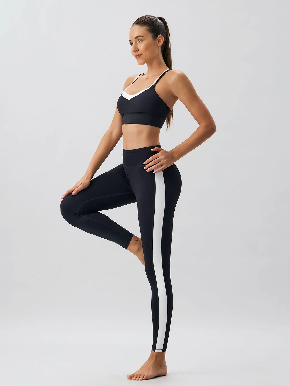 Black Contrast Line High Waisted Leggings 25" sold by BERLOOK