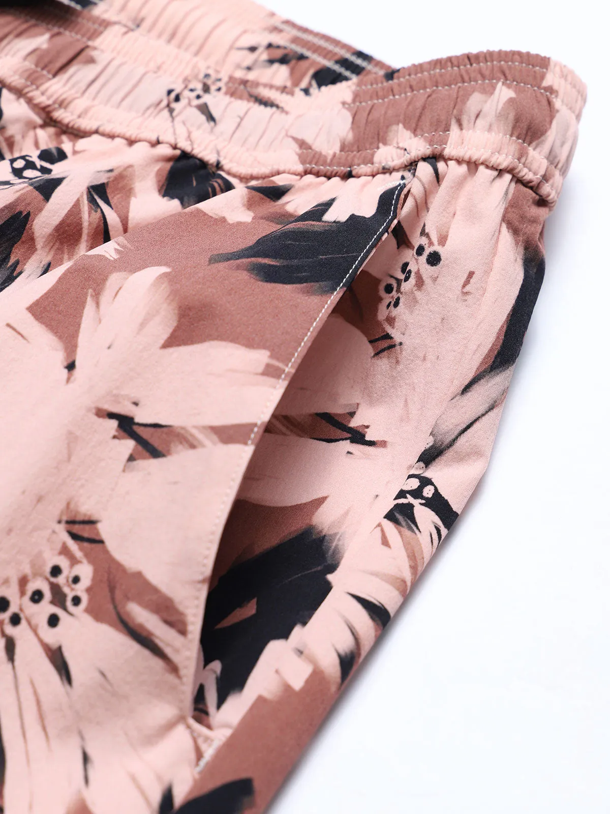 Brown Contrast Floral 7" Men's Swim Trunks sold by BERLOOK product image thumbnail 5