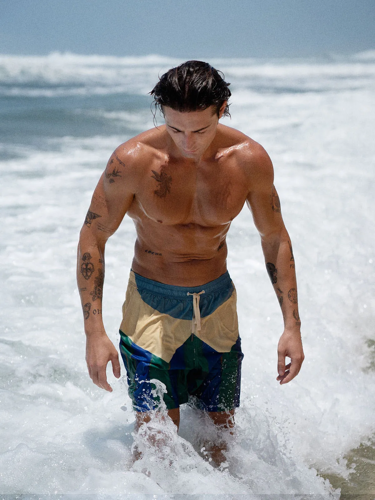 Hapnix® - The Green Contrast 5" Swim Trunks sold by BERLOOK product image thumbnail 4