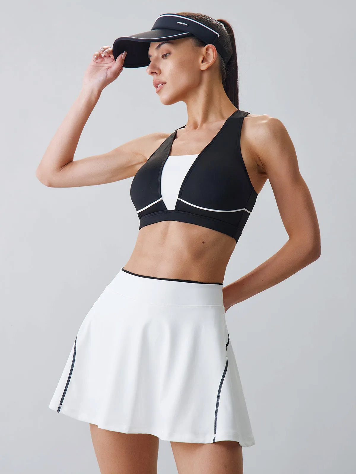 Black Contrast Line X Cross Sports Bra - Medium Support sold by BERLOOK