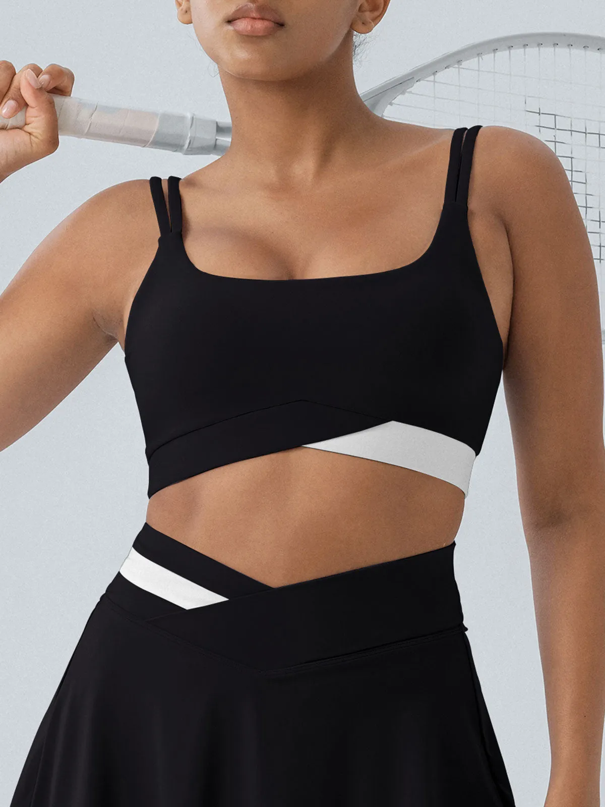 Dynamic V-Contrast Sports Bra sold by BERLOOK product image thumbnail 4