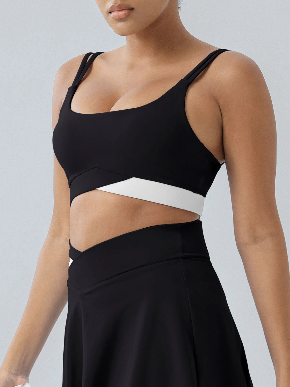 Dynamic V-Contrast Sports Bra sold by BERLOOK product image thumbnail 3