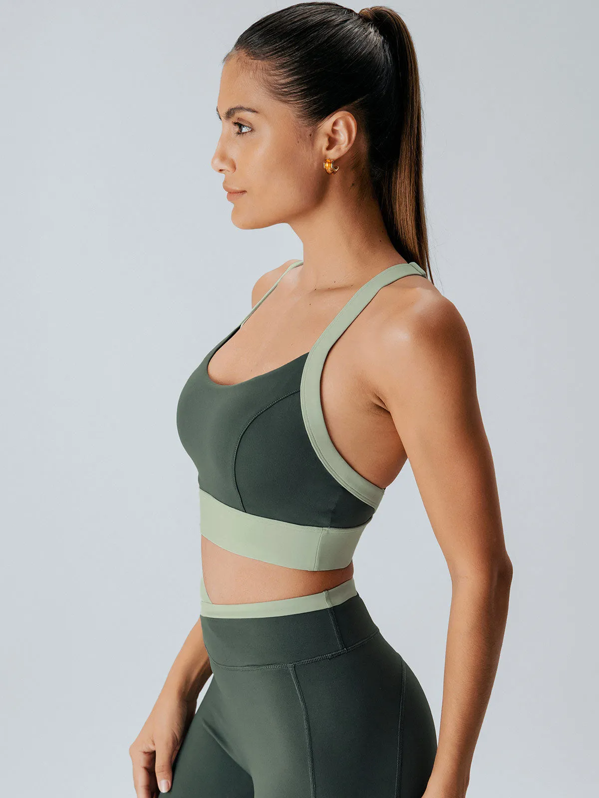 Dark Green Contrast U Neck Sports Bra sold by BERLOOK product image thumbnail 3
