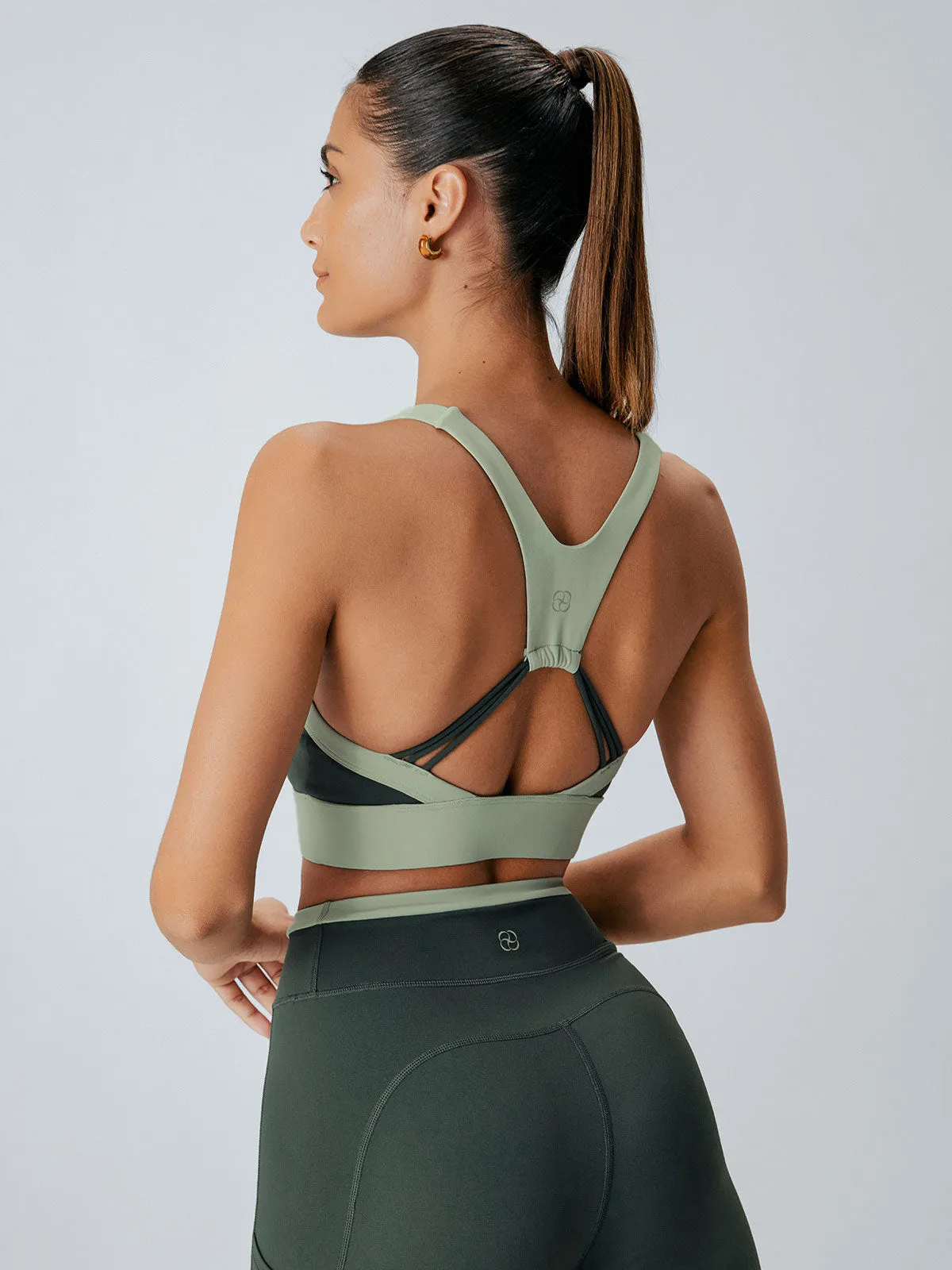 Dark Green Contrast U Neck Sports Bra sold by BERLOOK product image thumbnail 2