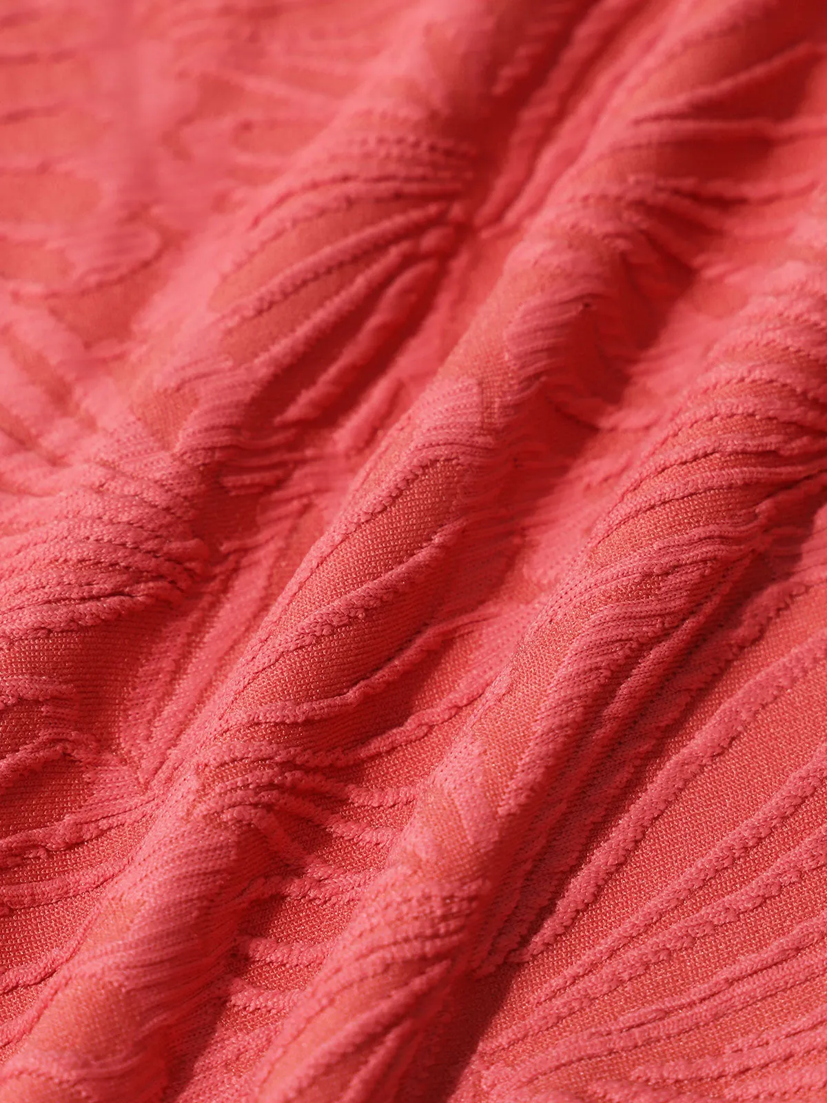 Red Jacquard Twist Plus Size Bikini Top sold by BERLOOK product image thumbnail 4