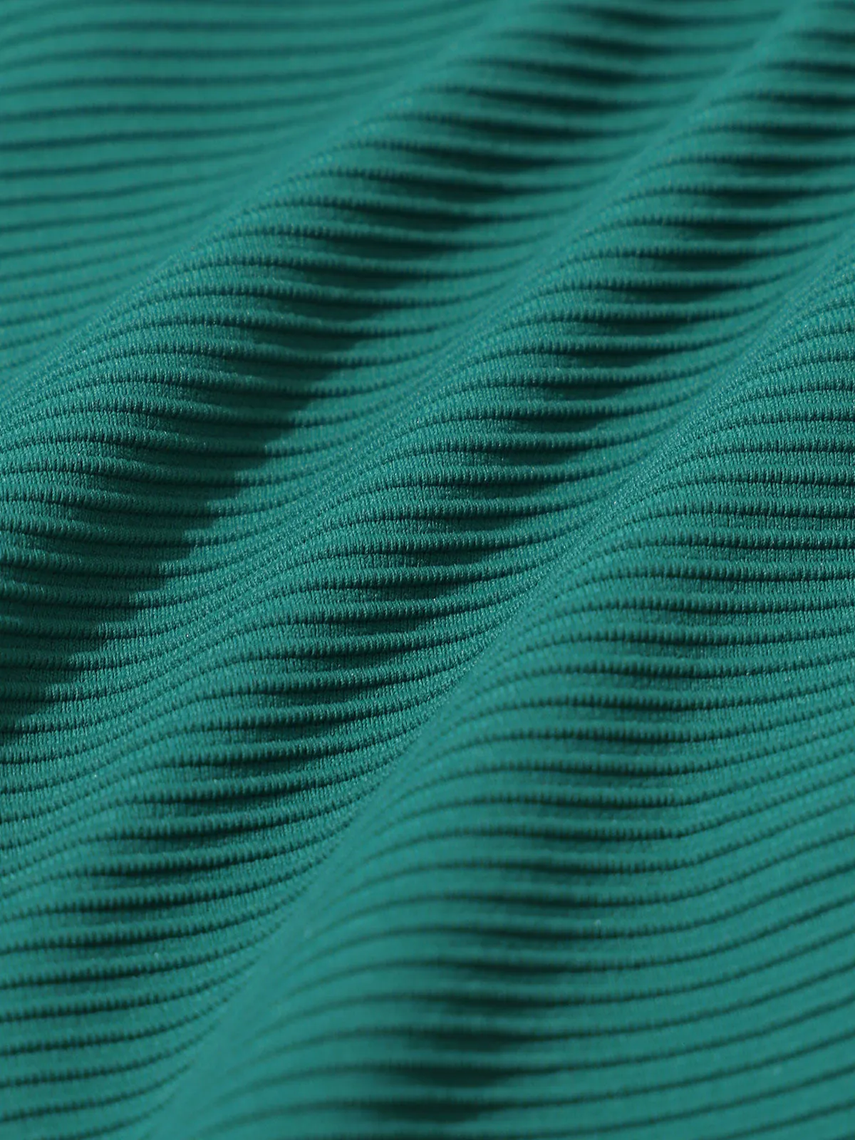 Green Contrast Trim Triangle Bikini Top sold by BERLOOK product image thumbnail 3