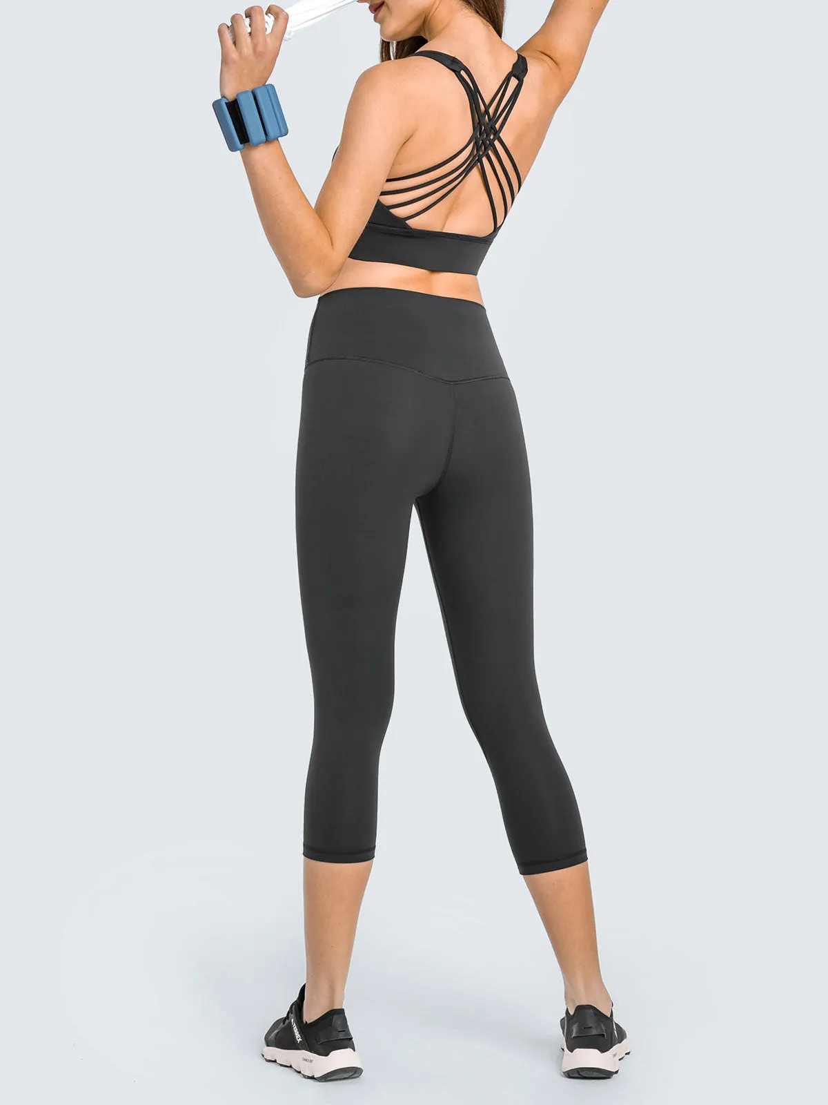 Black Weave Cross Back Sports Bra sold by BERLOOK product image thumbnail 4