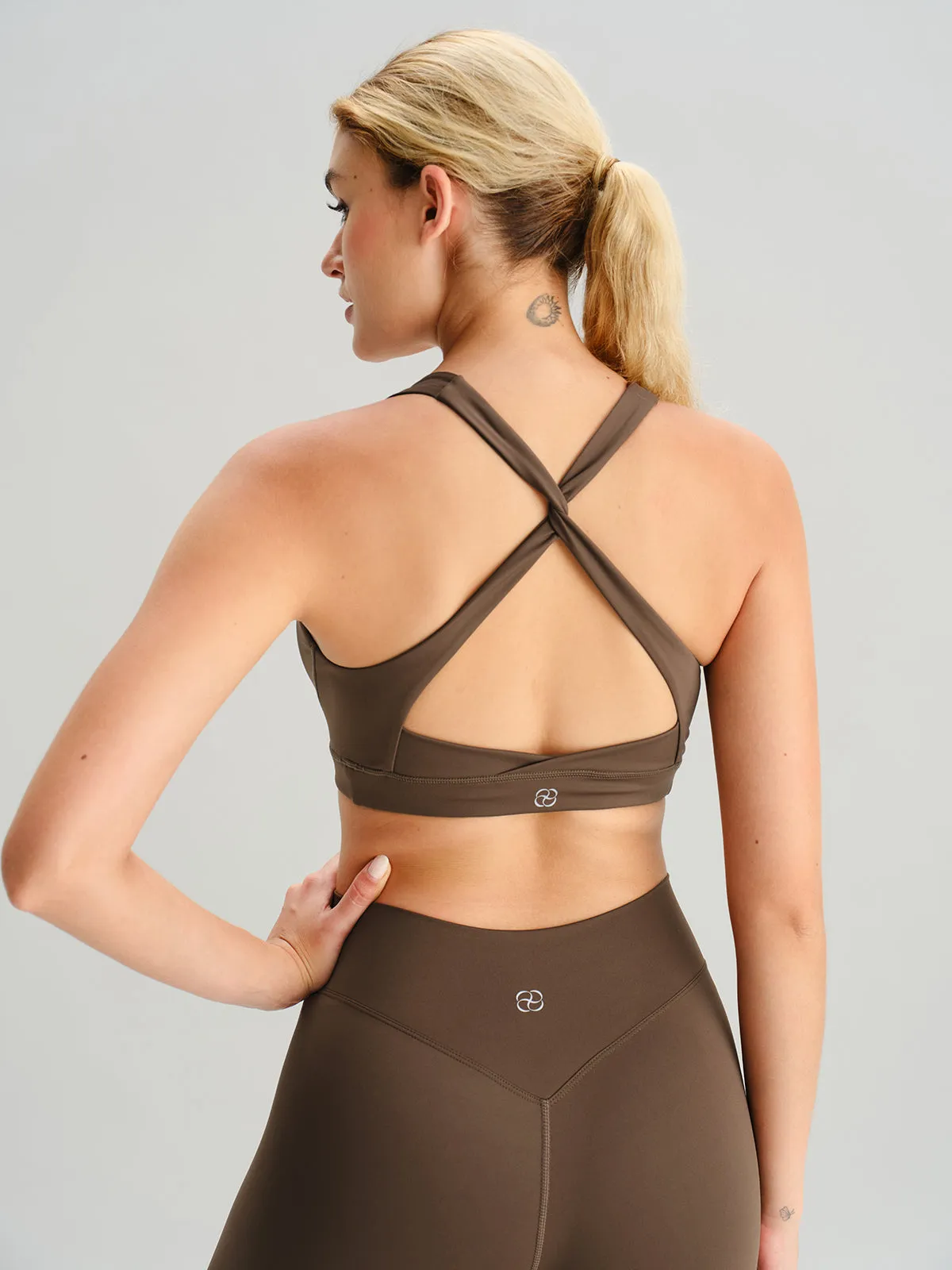 Coffee Contrast V Neck Sports Bra sold by BERLOOK product image thumbnail 2