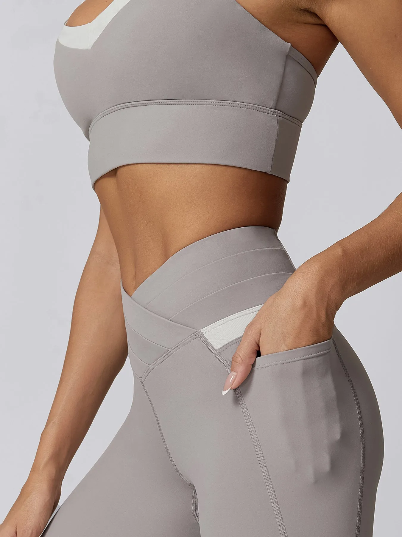 Grey Natural Waisted Leggings 27" sold by BERLOOK product image thumbnail 3