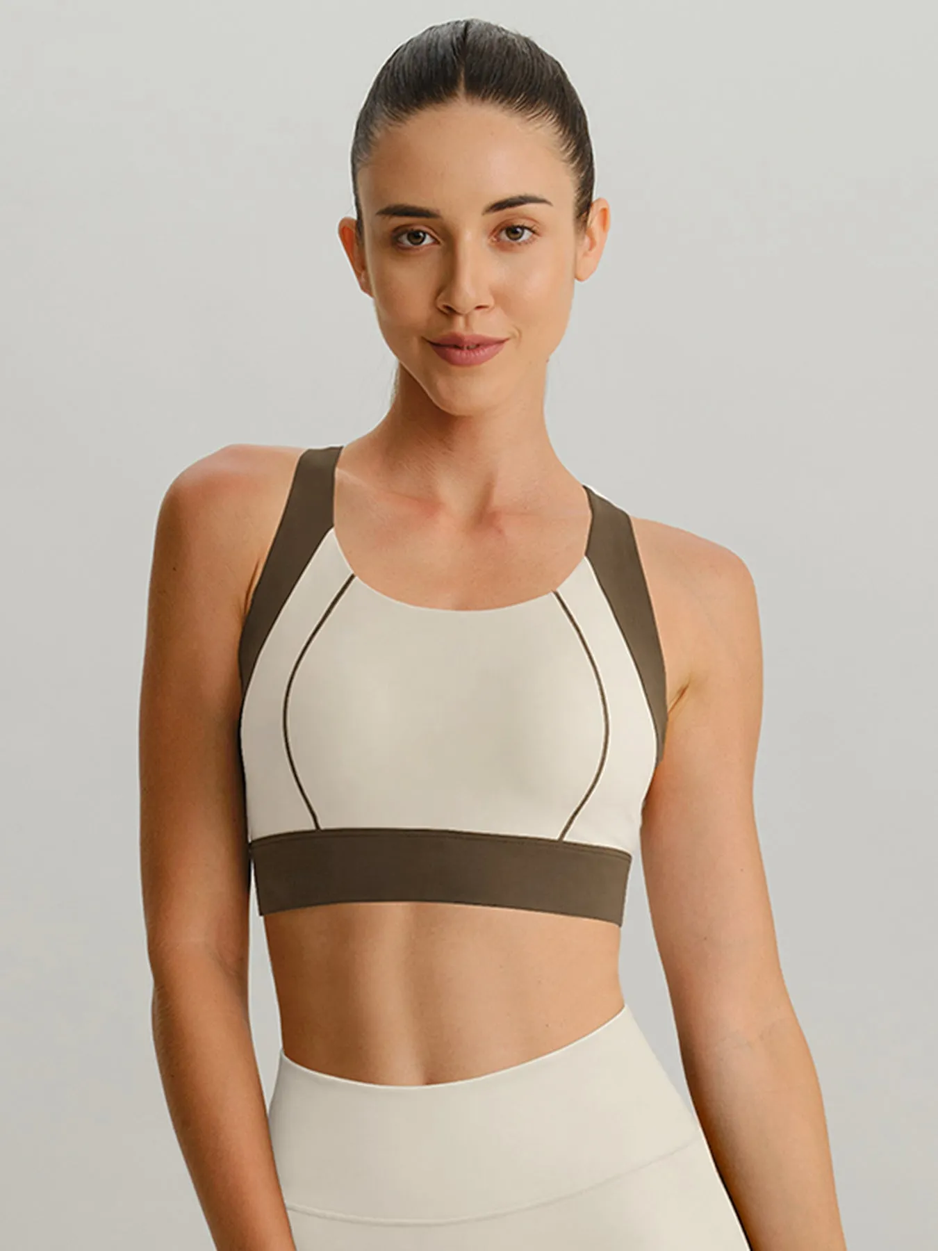 Off White Contrast I-back Sports Bra - Light Support sold by BERLOOK product image thumbnail 3