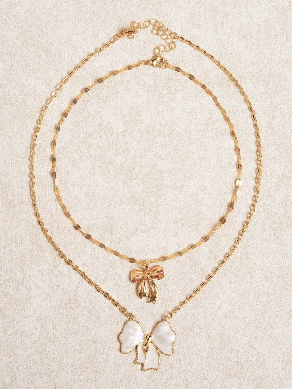 Gold Oil-Drip Bow Necklace made by BERLOOK