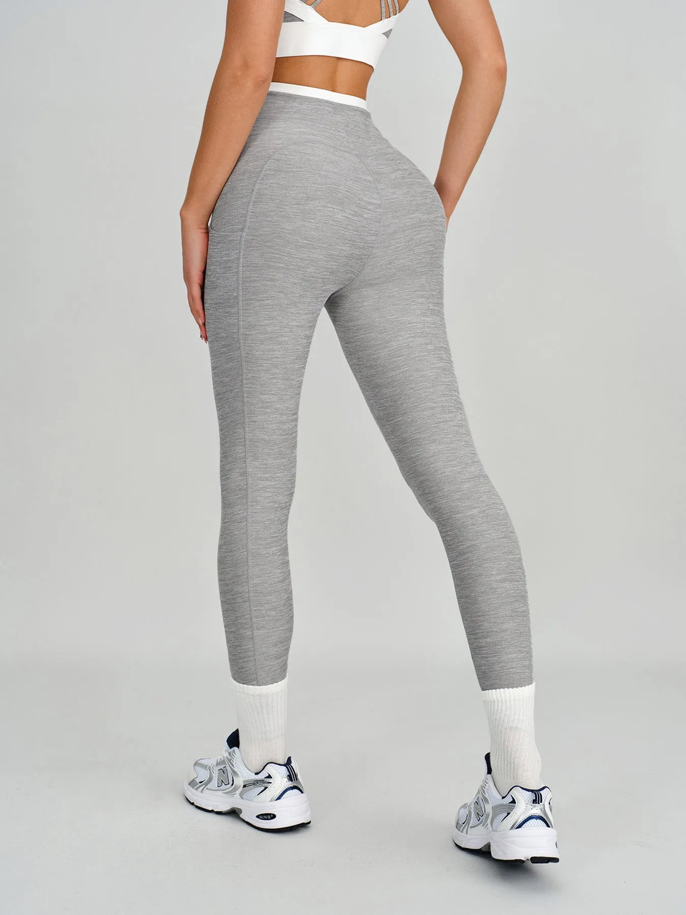 Heather Grey Color-Block Leggings 25" sold by BERLOOK product image thumbnail 2