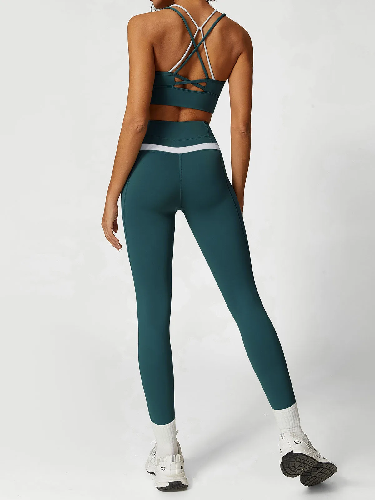 Blue Spruce Contrast V Neck Sports Bra- Light Support sold by BERLOOK product image thumbnail 5
