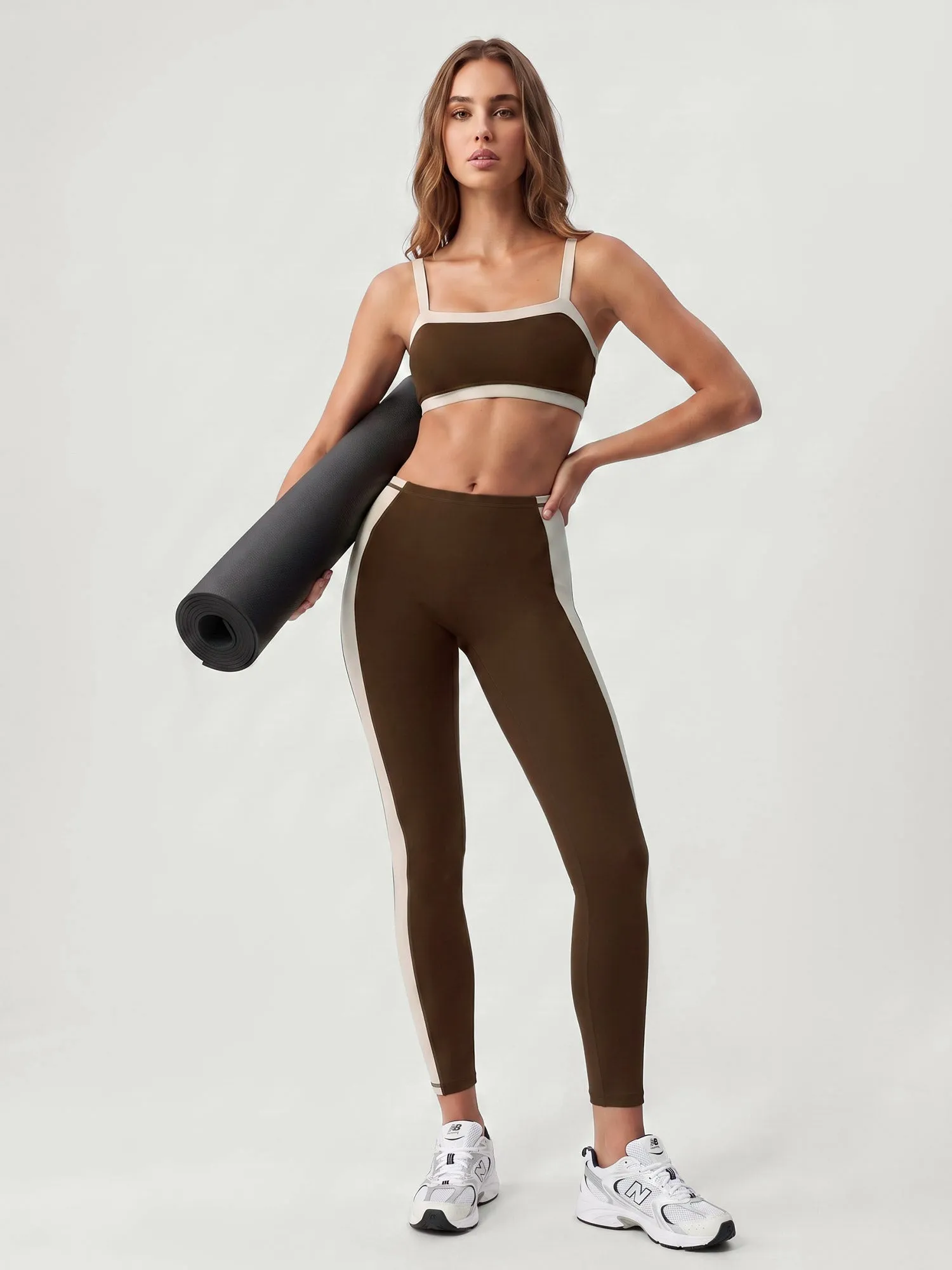 Coffee High-Waist Side Panel Leggings 28" sold by BERLOOK product image thumbnail 4