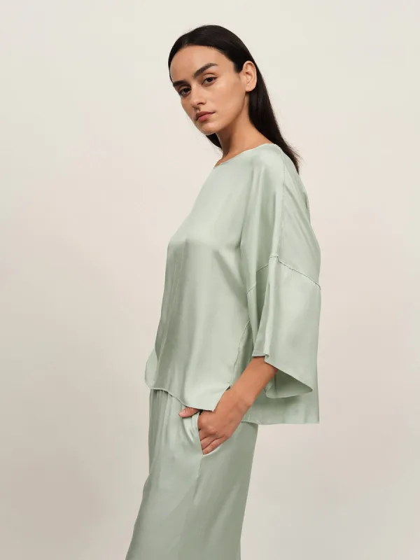 Split Viscose Topstitching Tee sold by BERLOOK